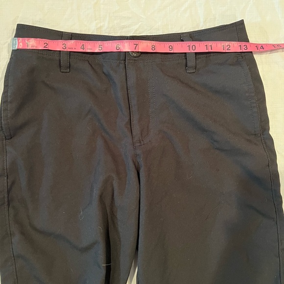 Under Armour shorts size JM loose. Black. - Picture 5 of 7
